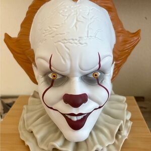 Pennywise collector’s popcorn bucket.  New!